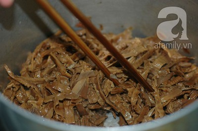 27 Tết: Tham khảo cách nấu canh măng khô siêu ngon 9