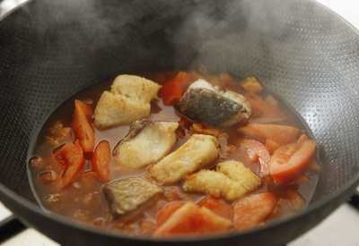 Chua ngon thanh nhẹ món canh cá nấu cà chua 15