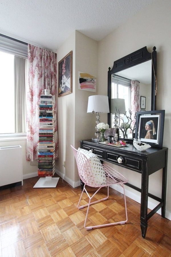 Căn hộ toàn sách tuyệt đẹp của nữ blogger Mỹ đình đám 11 Căn hộ toàn sách tuyệt đẹp của nữ blogger Mỹ đình đám 11