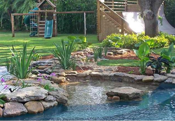 Những thiết kế hồ nước nhỏ xinh cho sân vườn 3