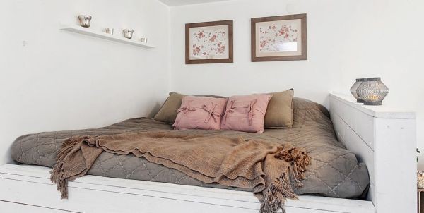 Căn hộ có giường ngủ nằm trong phòng khách mà vẫn riêng tư 5 can ho co giuong ngu nam trong phong khach ma van rieng tu Căn hộ có giường ngủ nằm trong phòng khách mà vẫn riêng tư
