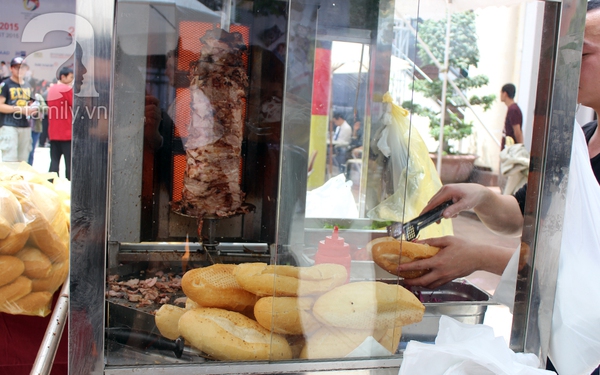 Image result for banh mi vien got