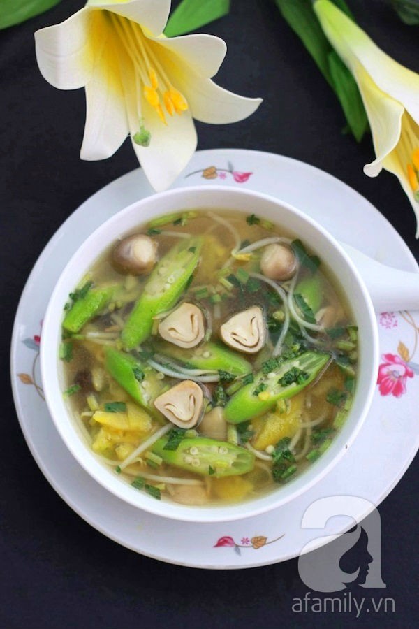 Canh nấm