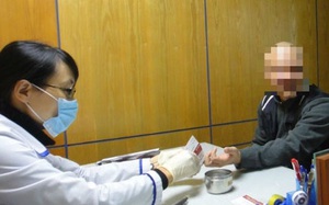 Phòng xét nghiệm ADN lật tẩy các trò lừa
