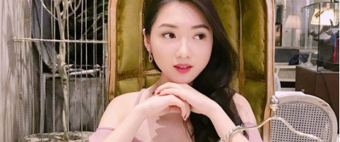 Cuộc sống sang chảnh của Chloe Nguyễn, cô nàng xinh xắn như búp bê kiếm bộn tiền nhờ mạng xã hội