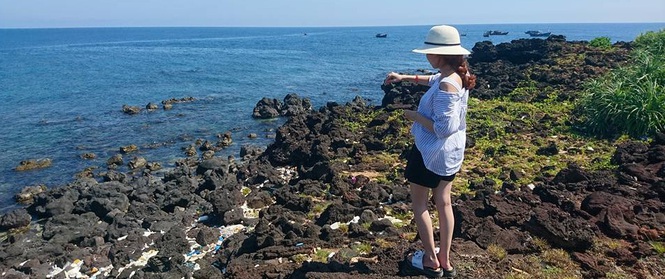 Nhịp sống thong thả ở "vương quốc tỏi" đầy nắng gió Lý Sơn