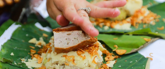 Xôi Yến đóng cửa cũng chẳng sao, dân sành ăn chỉ cần biết đến 3 hàng xôi xéo ngon nhất Hà Nội này