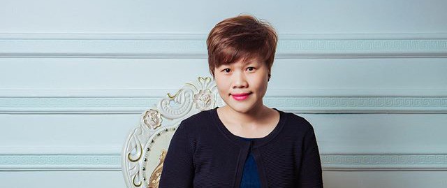 Hành trình từ cô bé từng ăn cơm thiu chan nước lã qua ngày đến bà chủ tiền tỷ của quý cô tuổi Tuất