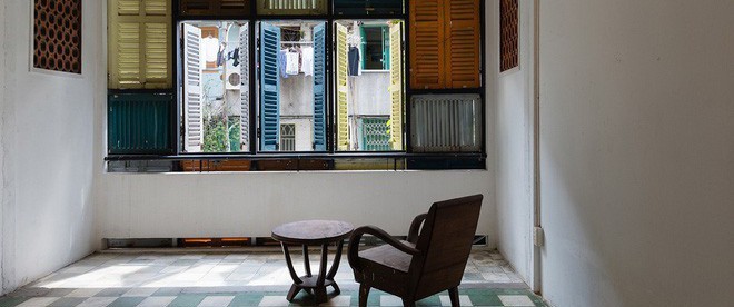 Ngôi nhà ống hơn 50 năm dầm mưa dãi nắng nay lột xác đẹp đến ngỡ ngàng ở quận 3, Sài Gòn