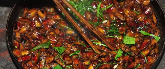 4 đặc sản côn trùng chỉ nghe tên đã thấy ái ngại, đặc biệt là món số 1