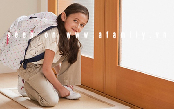 Con vào lớp 1: Tội giờ mẹ mới "khoe"