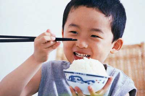 Chế độ ăn cho trẻ 3 tuổi