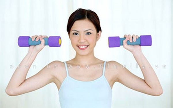 Mất kinh vì "chăm" tập thể dục