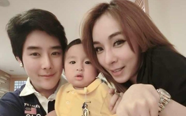 Gia đình siêu dễ thương của Thái Lan nổi tiếng trên Facebook