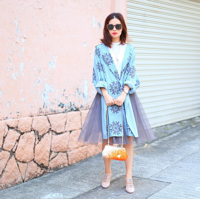 Street style đầy màu sắc mùa lễ hội của các quý cô Châu Á - Ảnh 13.