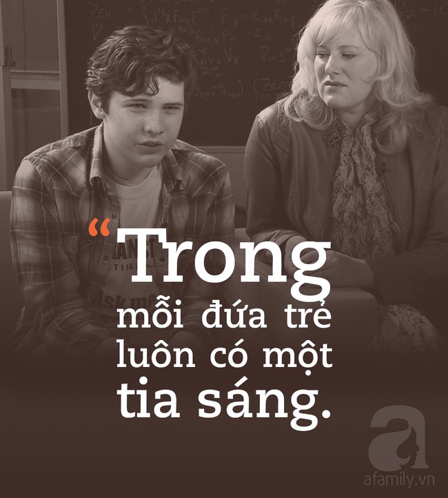 Nể phục cách người mẹ nuôi dạy cậu con trai tự kỷ trở thành thần đồng vật lý - Ảnh 3.