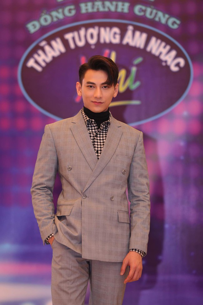 Bích Phương, Văn Mai Hương, Issac chính thức chấm thi Vietnam Idol Kids - Ảnh 2.