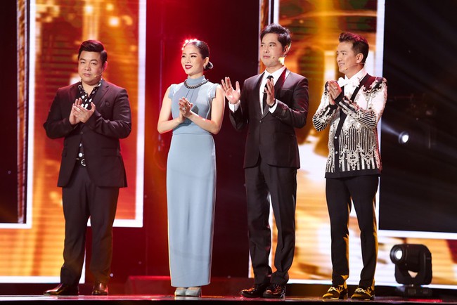 Vừa mới lên sóng, Thần tượng bolero đã chao đảo bởi mỹ nam giống hệt Quang Dũng - Ảnh 1.