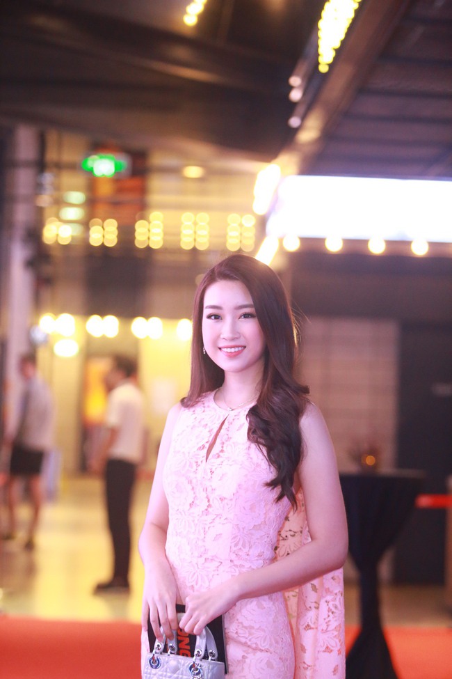 Trước đám cháy, Kong ra mắt hoành tráng, một nửa showbiz Việt đi xem - Ảnh 20.