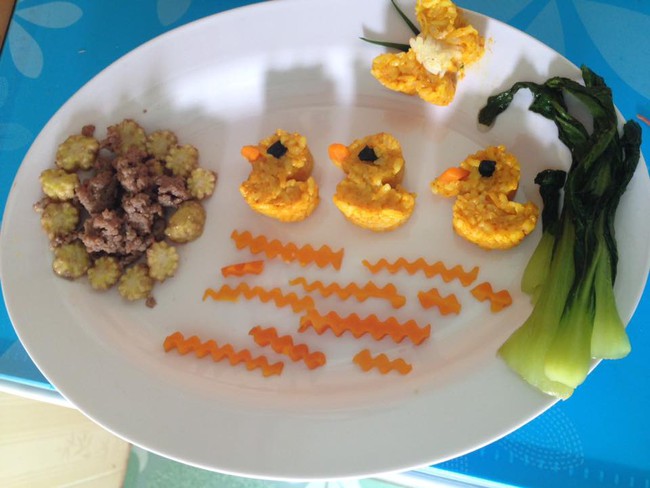 Học lỏm mẹ Việt cách trang trí món ăn dặm cho con đầy màu sắc, Mẹ & bé,  aFamily, fast News