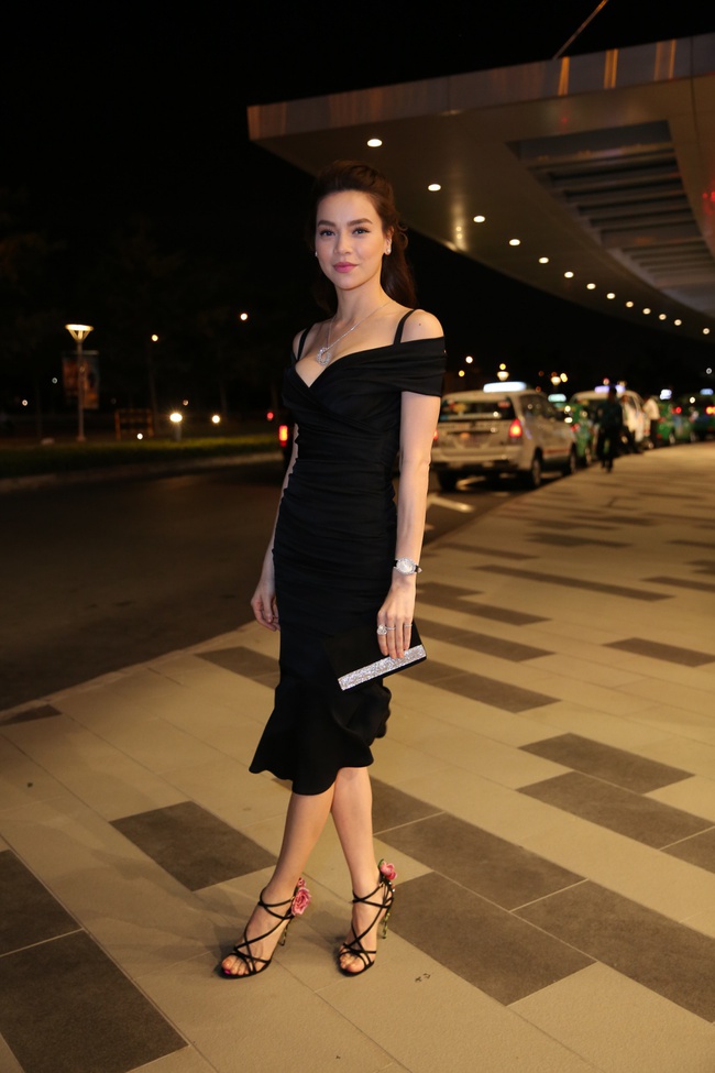 Trước đám cháy, Kong ra mắt hoành tráng, một nửa showbiz Việt đi xem - Ảnh 1.
