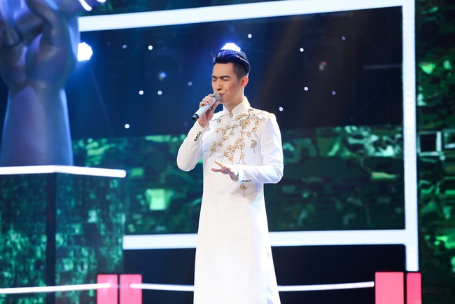 Tóc Tiên - Noo Phước Thịnh lại choảng nhau vì thí sinh phi giới tính - Ảnh 12.