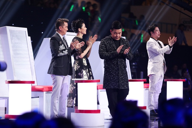 Hồn nhiên nói về thí sinh Bolero, Quang Lê xấu hổ vì bị Đàm Vĩnh Hưng bắt lỗi - Ảnh 4.