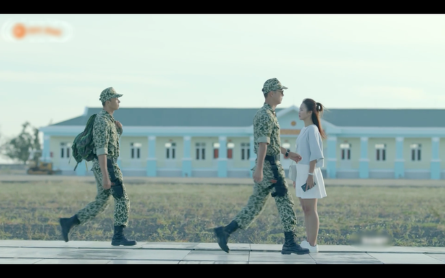 Cảnh quay khiến kh&aacute;n giả h&agrave;i l&ograve;ng nhất sau 6 tập Hậu duệ mặt trời bản Việt ch&iacute;nh l&agrave; đ&acirc;y - Ảnh 8.