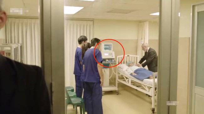 Hậu Duệ Mặt Trời bản Việt lại bị b&oacute;c th&ecirc;m một loạt sạn chứng tỏ sự cẩu thả - Ảnh 4.