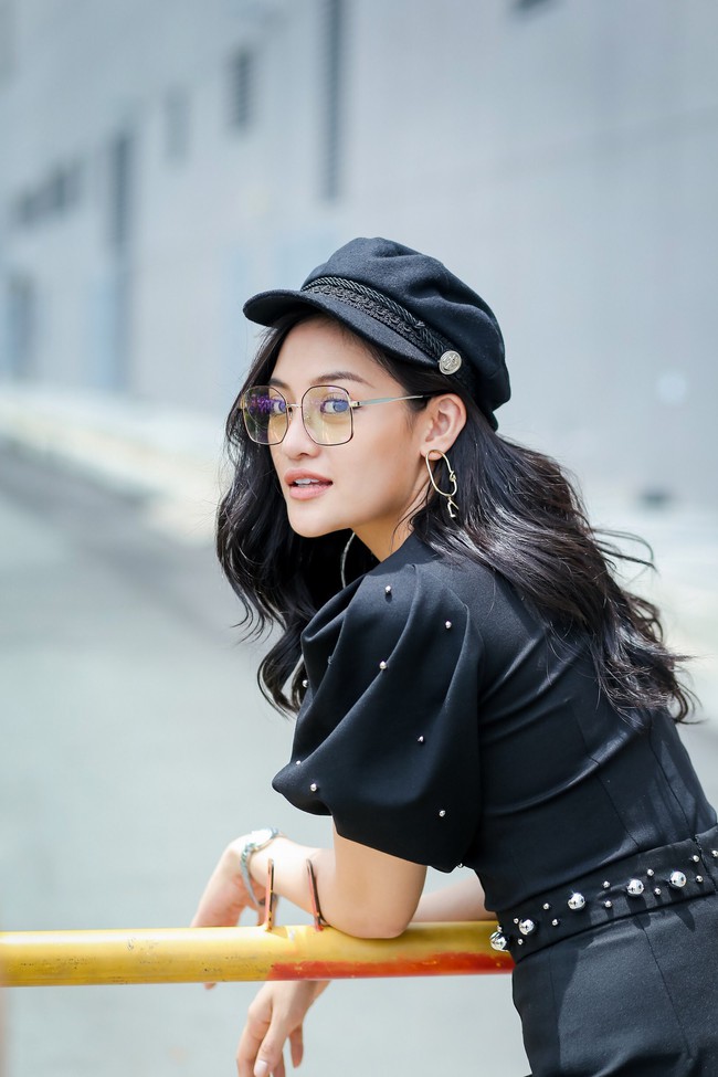 Hết l&agrave;m &aacute;c nữ, Th&ugrave;y Anh lại bạo gan hiến kế cho Lan Ngọc t&aacute;n tỉnh phi c&ocirc;ng trẻ - Ảnh 1.