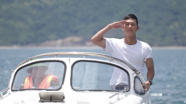 Đại &uacute;y Duy Ki&ecirc;n - Song Lu&acirc;n lại c&oacute; th&ecirc;m một ph&acirc;n đoạn để đời trong Hậu duệ mặt trời bản Việt rồi! - Ảnh 2.