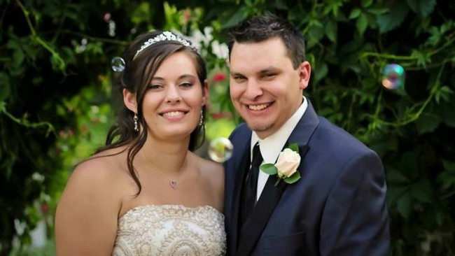 Cưới được 8 ng&agrave;y, vợ trẻ v&igrave; một ph&uacute;t ch&aacute;n chường h&ocirc;n nh&acirc;n m&agrave; g&acirc;y ra bi kịch, nạn nh&acirc;n l&agrave; người chồng b&ecirc;n cạnh - Ảnh 1.