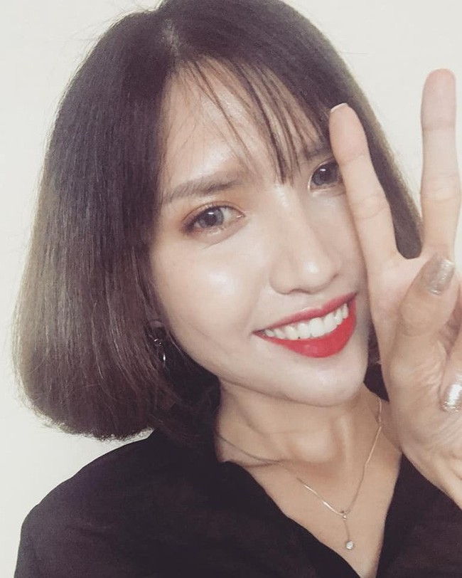 Cuộc sống của nữ người mẫu d&igrave;m h&agrave;ng tất cả sao Việt khi chụp ảnh chung - Ảnh 6.