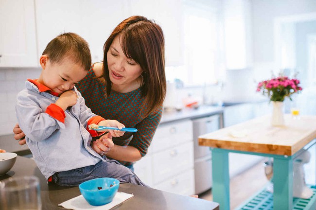 Người mẹ đưa ra l&yacute; do dạy con m&igrave;nh ph&aacute; vỡ c&aacute;c quy tắc khiến ai cũng bị thuyết phục - Ảnh 2.