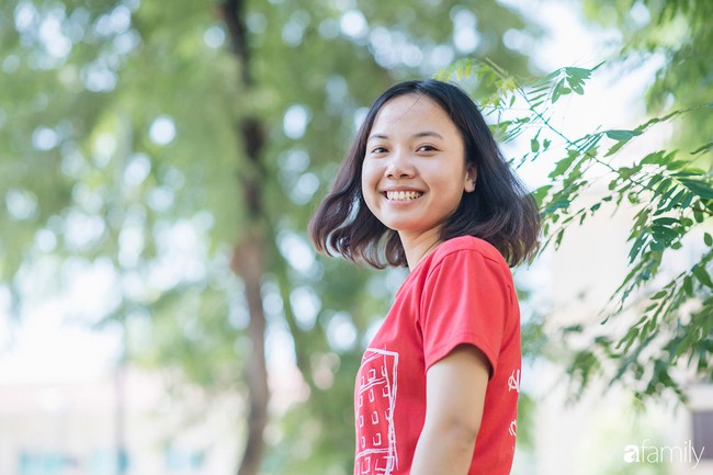 Định nghĩa hạnh ph&uacute;c của nữ sinh vi&ecirc;n giỏi trường ĐH Y: D&ugrave; đ&aacute;nh đổi cả thanh xu&acirc;n để học nghề y, cũng kh&ocirc;ng bao giờ thấy l&atilde;ng ph&iacute; - Ảnh 4.