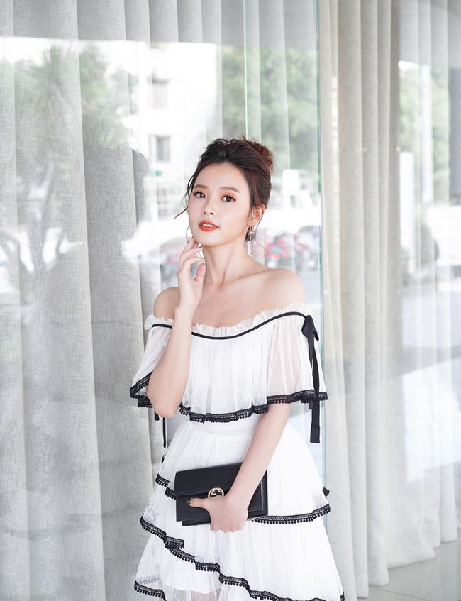 Soi nhất cử nhất động của sao Việt (21/10) - Ảnh 13.