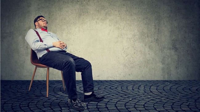 2 phương ph&aacute;p gi&uacute;p bạn ngủ trong v&ograve;ng 120s bất kể ng&agrave;y đ&ecirc;m v&agrave; địa điểm - c&oacute; một l&agrave; của qu&acirc;n đội Mỹ - Ảnh 1.