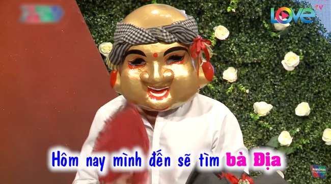 &Ocirc;ng Địa đến Bạn muốn hẹn h&ograve; t&igrave;m bạn g&aacute;i nhưng qu&aacute; rụt r&egrave; khiến Quyền Linh phải ra tay thay - Ảnh 2.