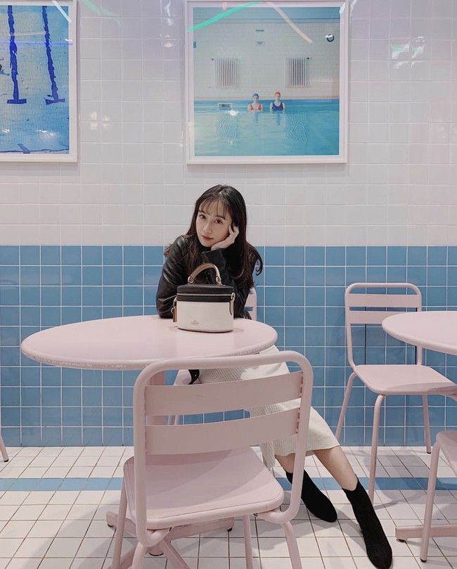 Soi nhất cử nhất động của sao Việt (25/10) - Ảnh 9.