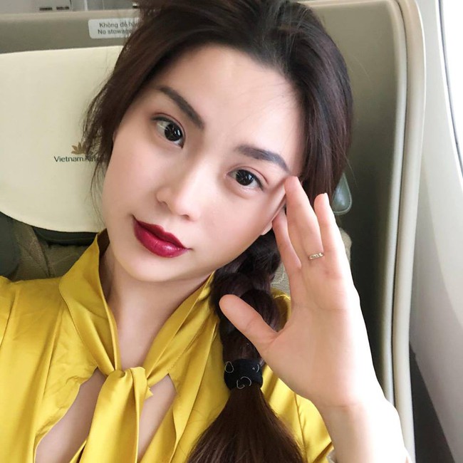 Soi nhất cử nhất động của sao Việt (27/10) - Ảnh 12.