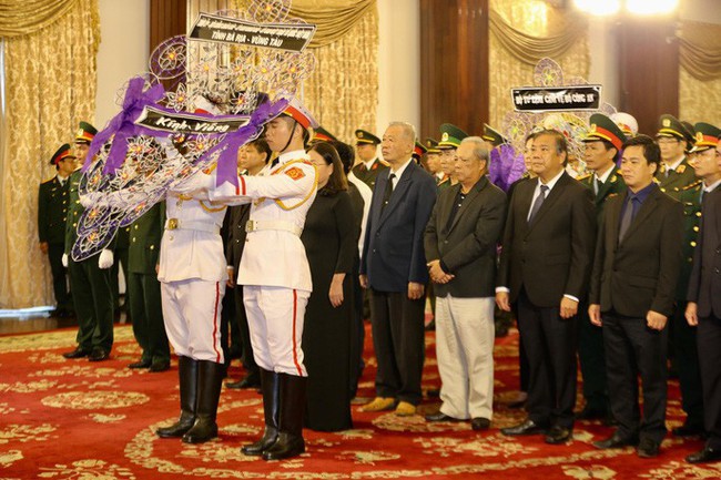 X&uacute;c động lễ viếng nguy&ecirc;n Tổng B&iacute; thư Đỗ Mười tại TP. HCM - Ảnh 8.