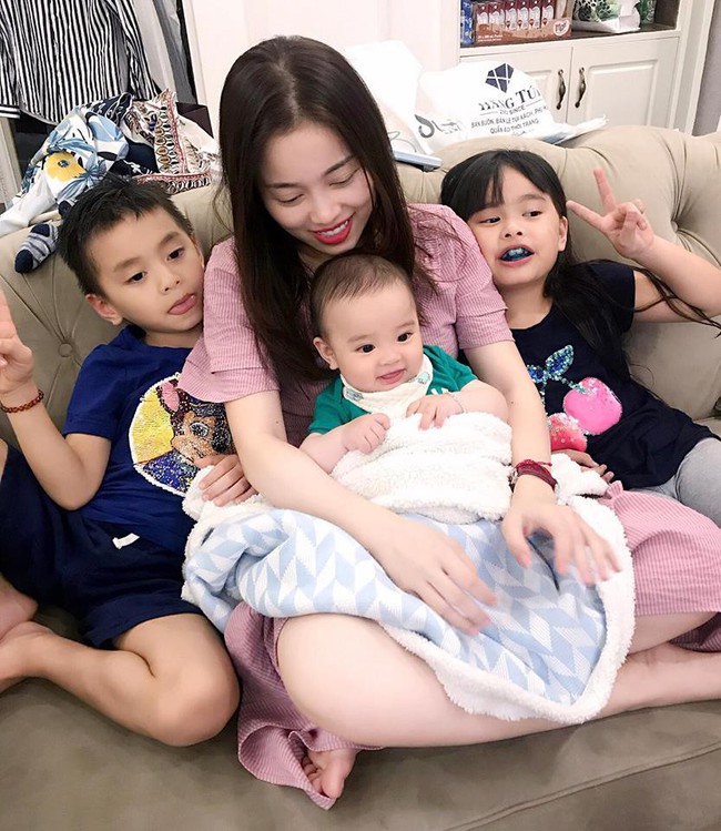 D&ugrave; Hằng T&uacute;i đ&atilde; cố t&igrave;nh chụp kh&ocirc;ng r&otilde; mặt, nhưng team bỉm sữa vẫn tinh &yacute; nhận ra mẹ chồng cũ của c&ocirc; &acirc;n cần chăm b&eacute; Sữa - Ảnh 9.