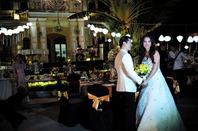 Sinh con trước, kết h&ocirc;n sau: Tr&igrave;nh tự t&igrave;nh y&ecirc;u quen thuộc của sao Việt - Ảnh 4.