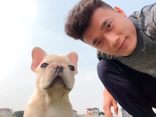 B&ugrave;i Tiến Dũng c&oacute; thể l&agrave;m triệu tr&aacute;i tim thiếu nữ xao xuyến, nhưng với đ&aacute;m boss kh&oacute; ở th&igrave; kh&ocirc;ng - Ảnh 4.