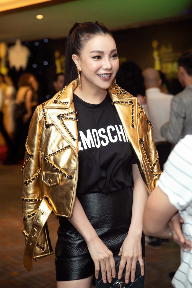 Mặc chuyện bị ch&ecirc; bai nhan sắc, Tr&agrave; Ngọc Hằng vẫn tất bật đi sự kiện - Ảnh 4.