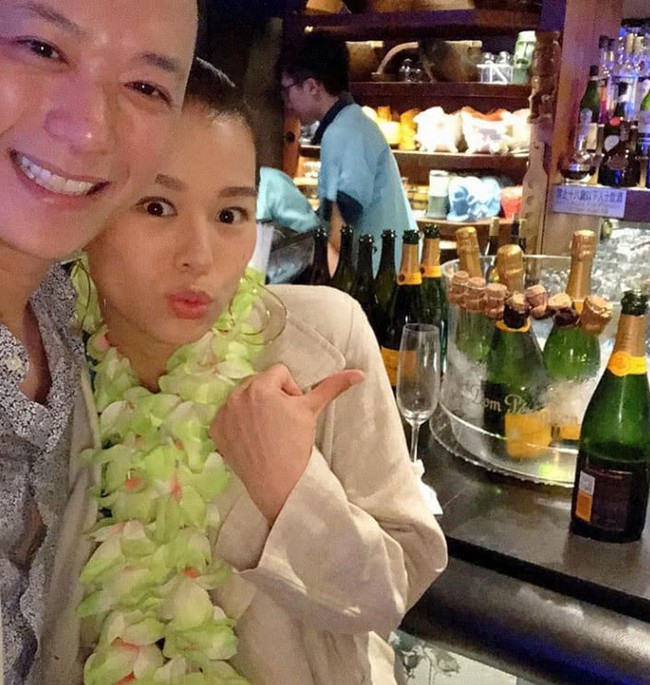 Bạn th&acirc;n tiết lộ Hồ Hạnh Nhi mang thai lần 2, được &ocirc;ng x&atilde; tặng biệt thự gần 100 tỷ  - Ảnh 1.