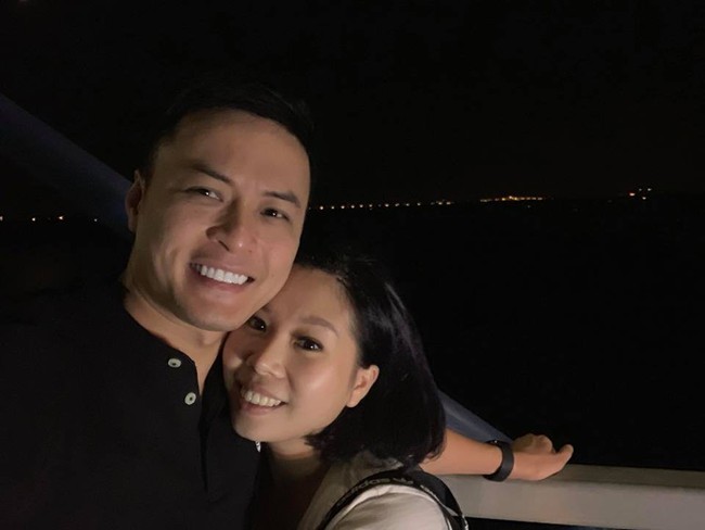 Soi nhất cử nhất động của sao Việt (2/11) - Ảnh 6.