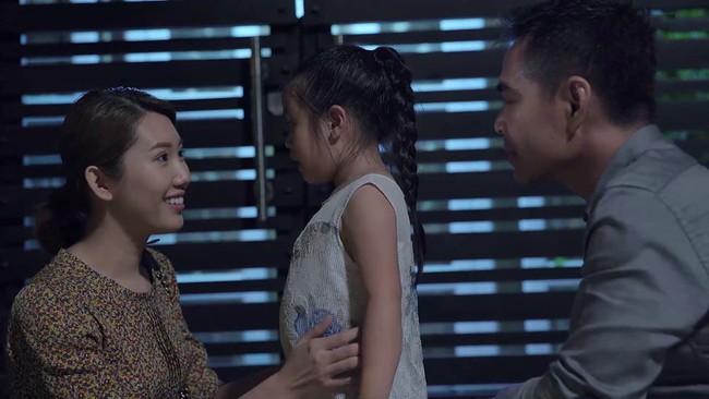 Gạo nếp gạo tẻ: H&acirc;n b&agrave;y tr&ograve; ngủ với Kiệt, trơ trẽn bế con về nh&agrave; bố chồng để ph&aacute; đ&aacute;m Ph&uacute;c - Ảnh 5.