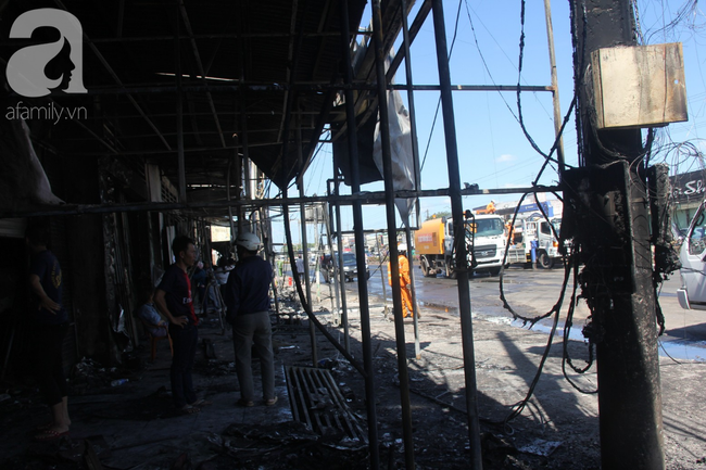 Người d&acirc;n kể lại gi&acirc;y ph&uacute;t xe bồn bốc ch&aacute;y ng&ugrave;n ngụt: Nhiều người chỉ biết la h&eacute;t, đập cửa t&igrave;m c&aacute;ch tho&aacute;t ra  - Ảnh 15.