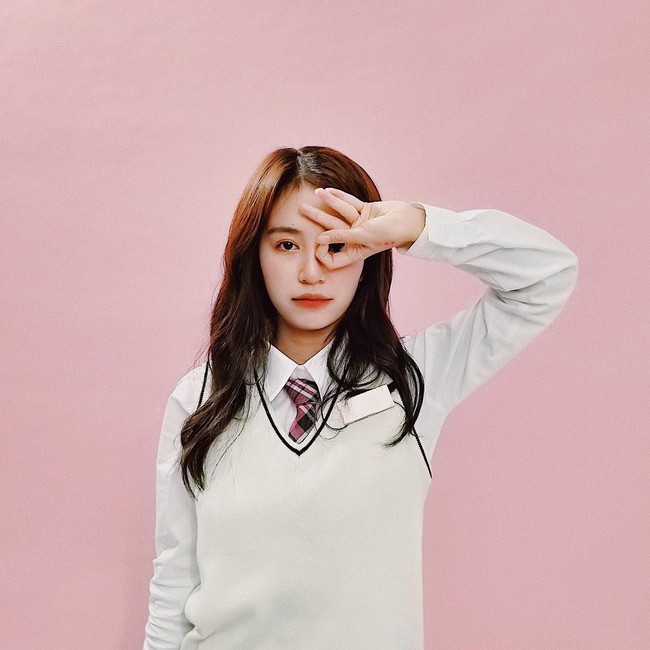 Được l&agrave;m t&oacute;c ở salon Twice thường l&agrave;m, tr&ocirc;ng Mẫn Ti&ecirc;n xinh tuyệt đối, chẳng k&eacute;m g&igrave; idol H&agrave;n Quốc - Ảnh 4.